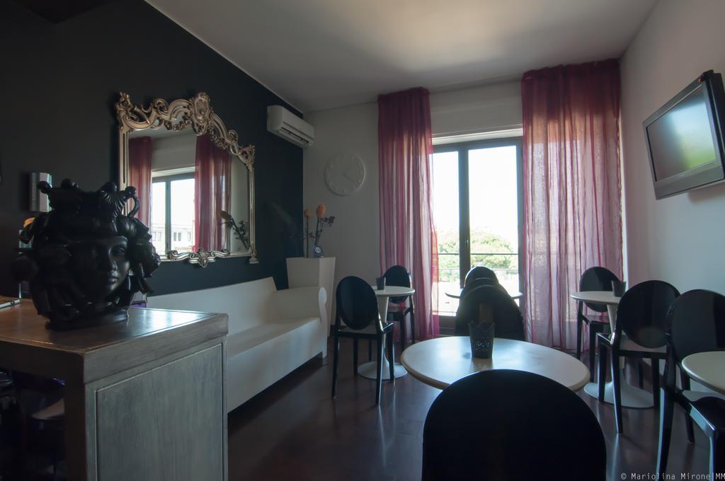 Eh13 Luxury Accommodation Catánia Buitenkant foto